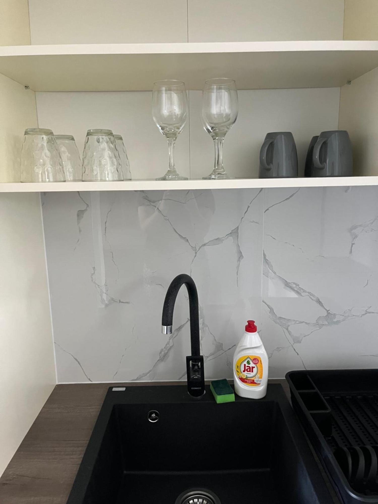 Sunday Rose Apartment Zamardi